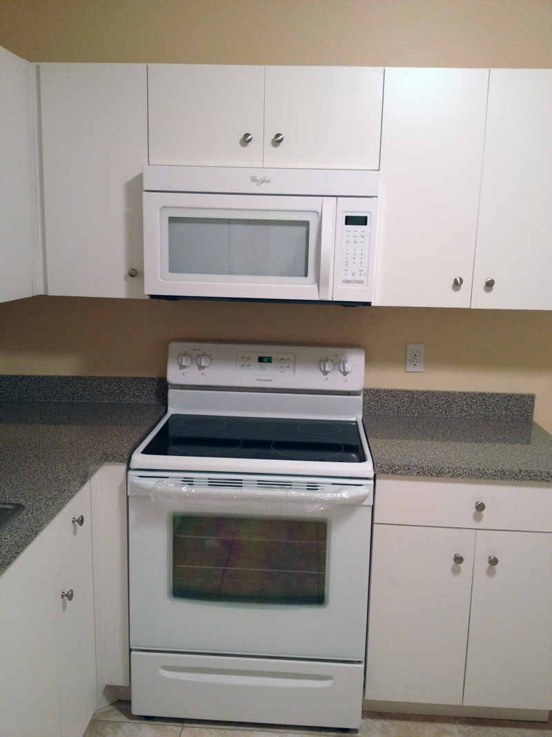 BUCH_6133_UNIT1_ Kitchen_2811_edited-1 (2)