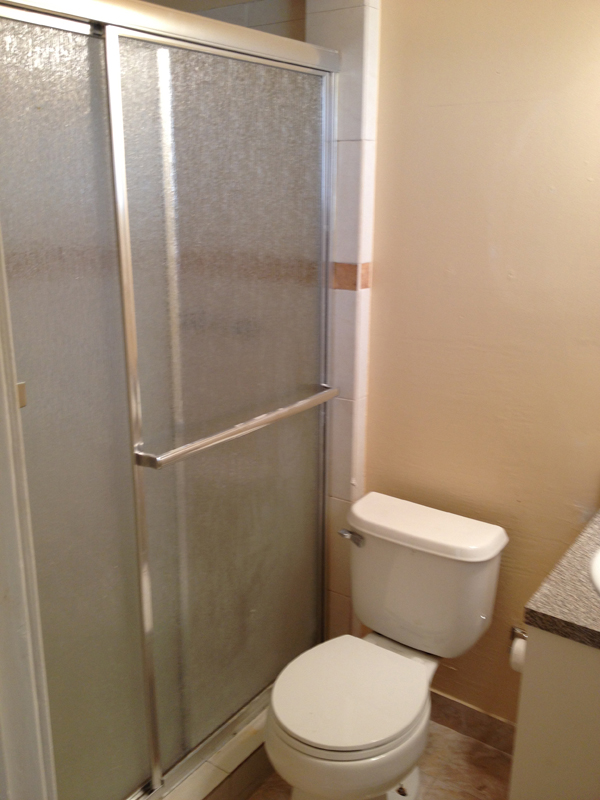BUCH_6135_BATHROOM_2761_edited-1